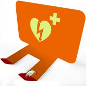 Defibrillator zur Wandmontage